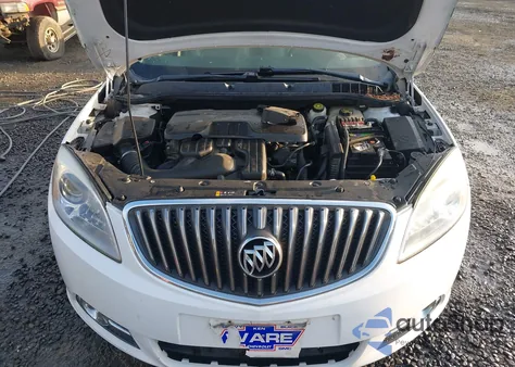 2017 Buick Verano Sport Touring z USA, uszkodzony, nr VIN 1G4PR5SK8H4107698